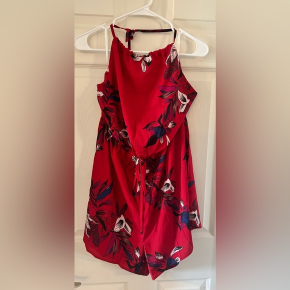 NWOT Red Floral High Neck Romper Women’s Size 2X - Picture 6 of 10